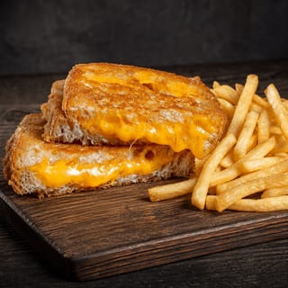 Kids Grilled Cheese & Fries